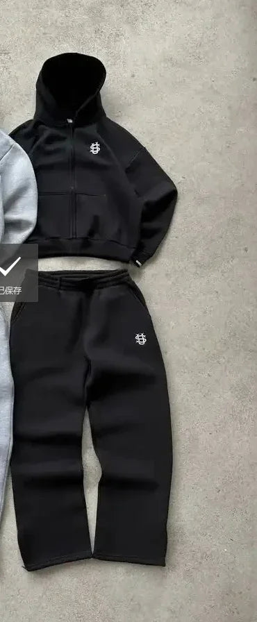 2025 European and American fashion embroidery design men clothing set Y2k street Harajuku Gothic loose couple casual tracksuit.