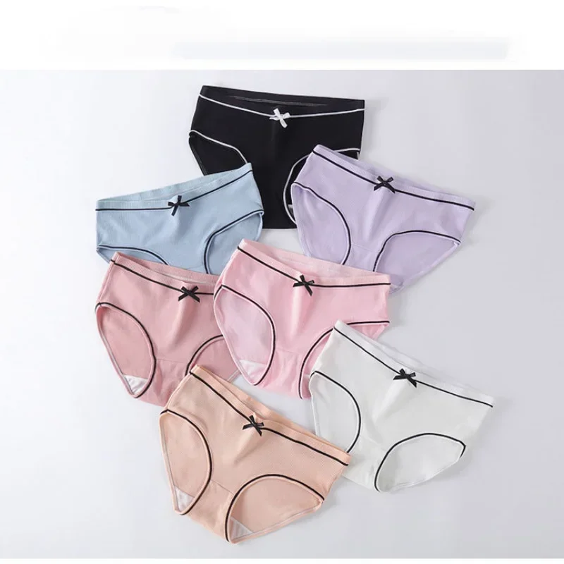 Ladies Cotton Underwear Panties Girls Sexy Seamless Antibacterial Crotch Breathable Briefs Mid-waist Large Size Women's Panties.