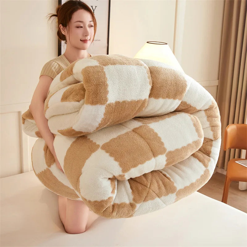 Super Thick Warm Winter Checkerboard Duvet Blankets Soft Artificial Lamb Cashmere Weighted Fluffy Warmth Duvet Comforter Quilt.