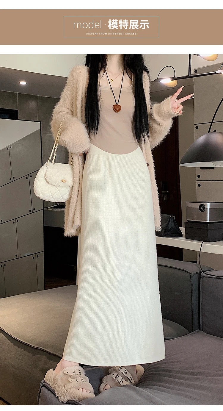 2025 New Thick Knit Midi Skirt High Waisted Straight Hem Bodycon Pencil Skirts for Petite Women Cozy Fall Winter Fashion.