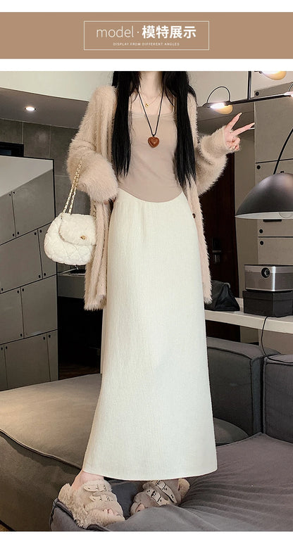 2025 New Thick Knit Midi Skirt High Waisted Straight Hem Bodycon Pencil Skirts for Petite Women Cozy Fall Winter Fashion.