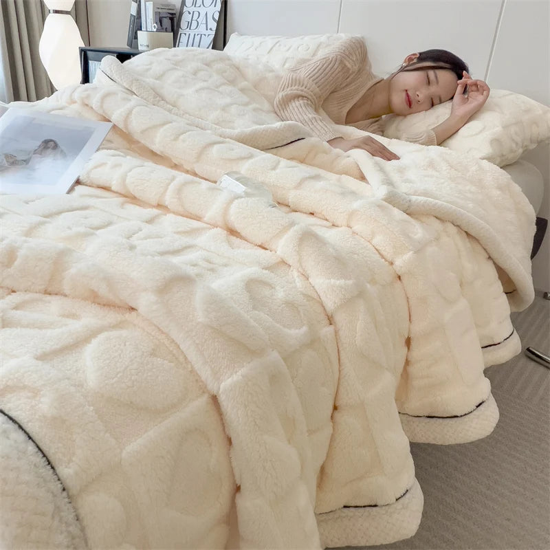 Heart Pattern Coral Fleece Blanket Autumn Winter Double Layer Thicken Warm Plush Blanket for Bed Fluffy Soft Sofa Throw Blankets.