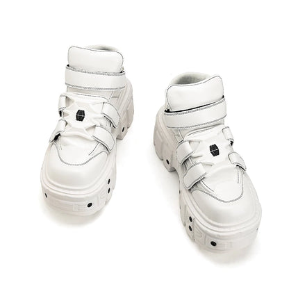 Gothic Ankle Rock Boots 2025 New Punk Style Women Shoes Lace-up White Platform Shoes Woman Metal Decor Woman Sneakers.