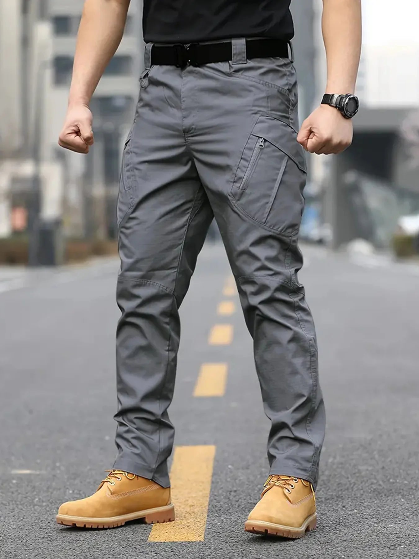 Men's multifunctional pocket tactical pants, wear-resistant Cargo Pants, water repellent, suitable for hiking and outdoor work.