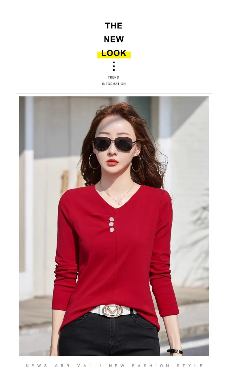 Wine red pure cotton long sleeved t-shirt for women's spring and autumn new style V-neck fashionable casual plus size loose top.