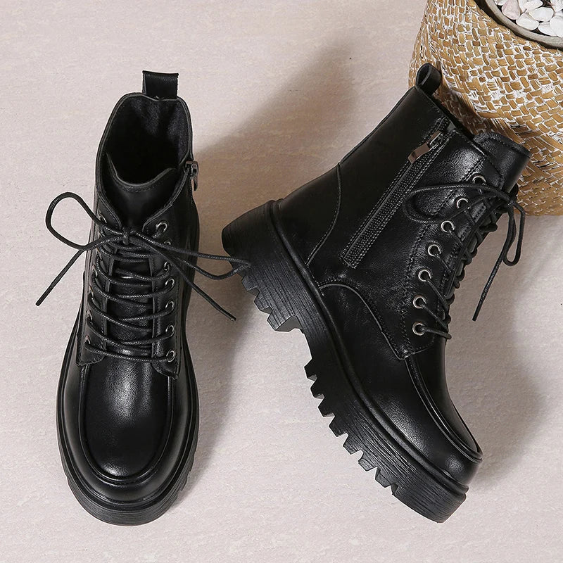 Women's Pu Leather Platform Ankle Boots Plus Size 35-42 Lace Up Motorcycle Boots Women Comfort Wide Leg Black Short Booties.