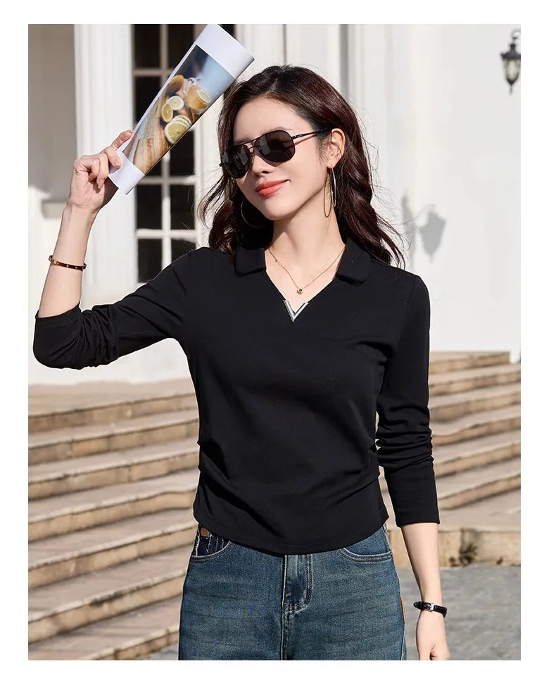 Korean version wine red long sleeved T-shirt for women in spring and autumn, new high-end fashion plus size lapel casual top.