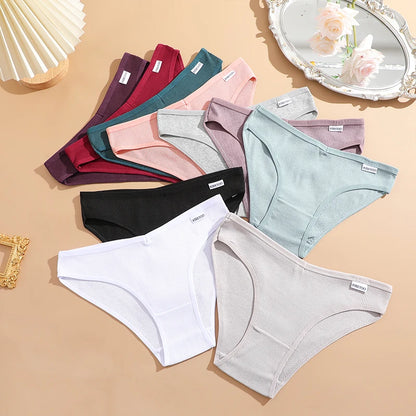FINETOO 4Pcs/Set M-4XL Cotton Panties Female Underpants Sexy Panties for Women Briefs Underwear Plus Size Pantys Lingerie.
