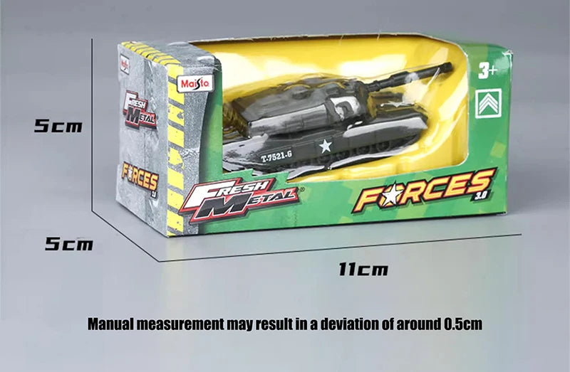 Maisto 3-inch military series model Tank armored vehicle classic static car alloy die-casting car model collection gift toy.