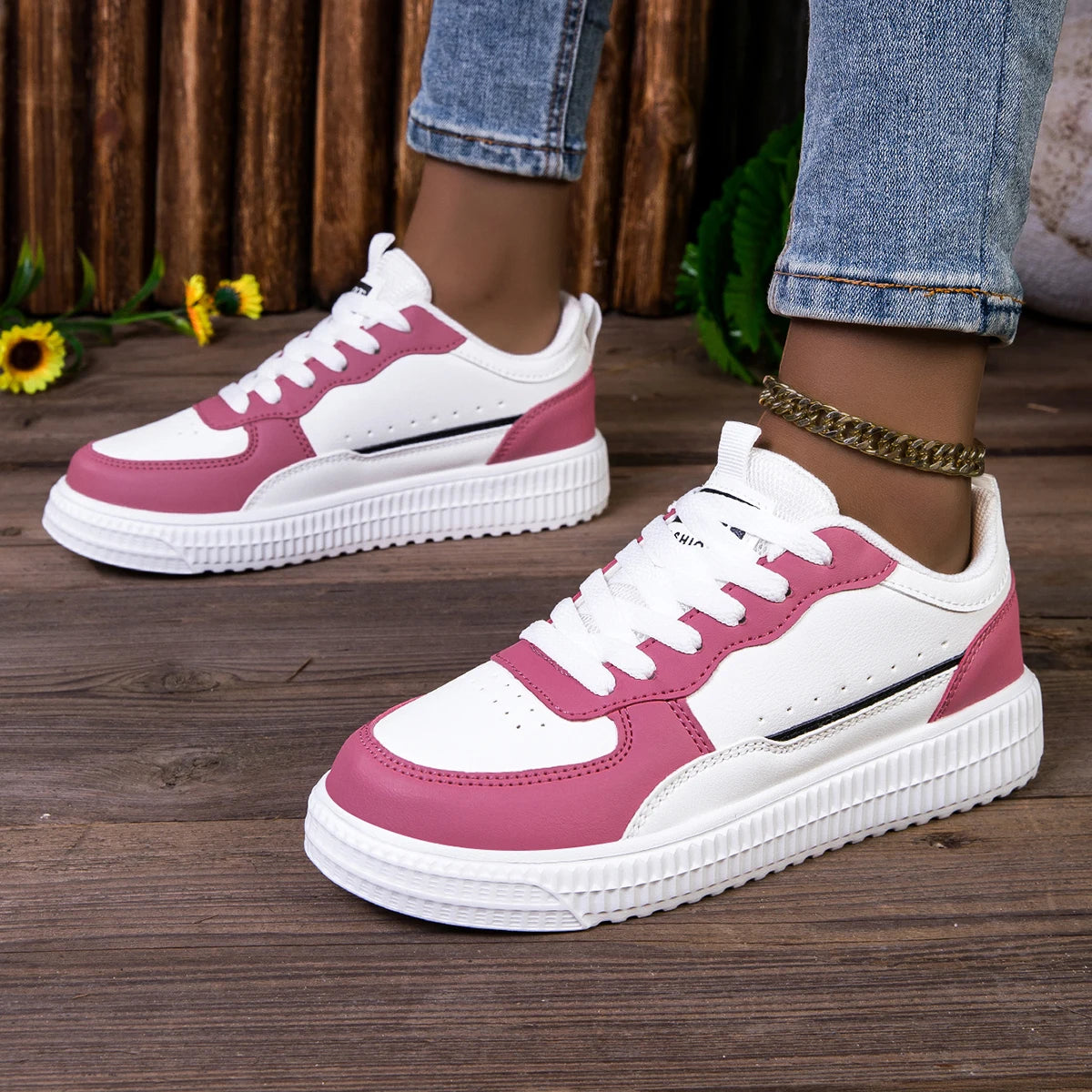 YRZL Leather Sports Women Casual Shoes Lightweight Running Shoes Platform White Sneakers Men Outdoor Breathable Sport Shoes.