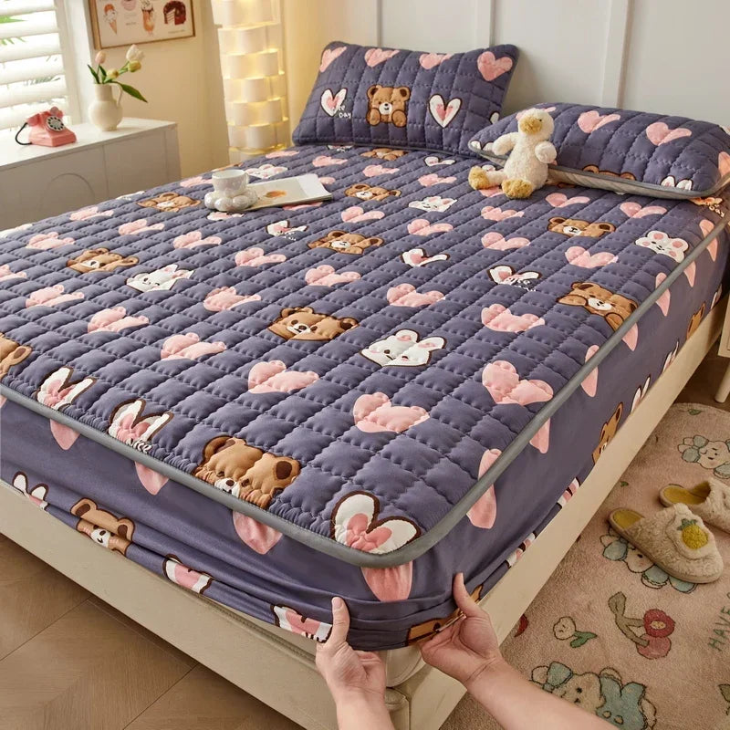 3pcs set Bed Cover Cute Quilted Mattress Cover Soft Skin-friendly Printed Bed Fitted Sheet 1pc mattress cover+2pcs pillowcase.
