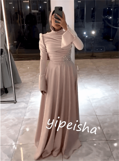 Maßgeschneidertes Jersey-Quinceanera-Kleid mit Falten und Strasssteinen, A-Linie, hoher Kragen, maßgeschneidertes Anlasskleid, lange Kleider.