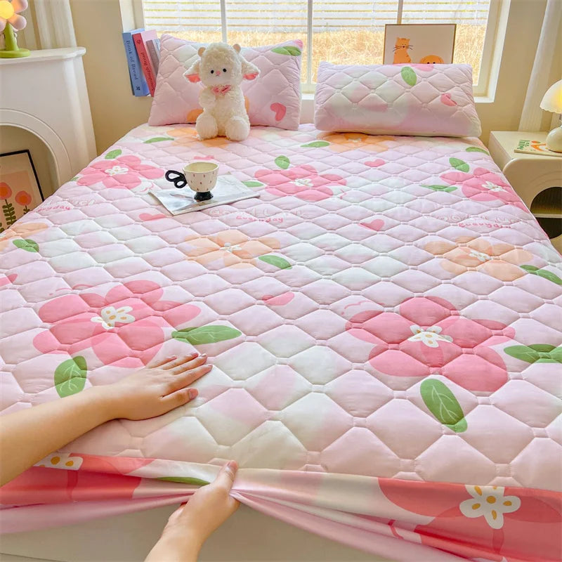 1pc Quilted Bed Cover Floral Style Bedspread Thicken Soft Bed Linen Elastic Mattress Protector cubre colchón (No Pillowcase).