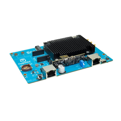 Banana Pi OpenWrt One MediaTek MT7981B 1GB DDR4 2.5GbE RJ45 and Gigabit Ethernet RJ45 256 MiB SPI NAND Open Source Smart Router.