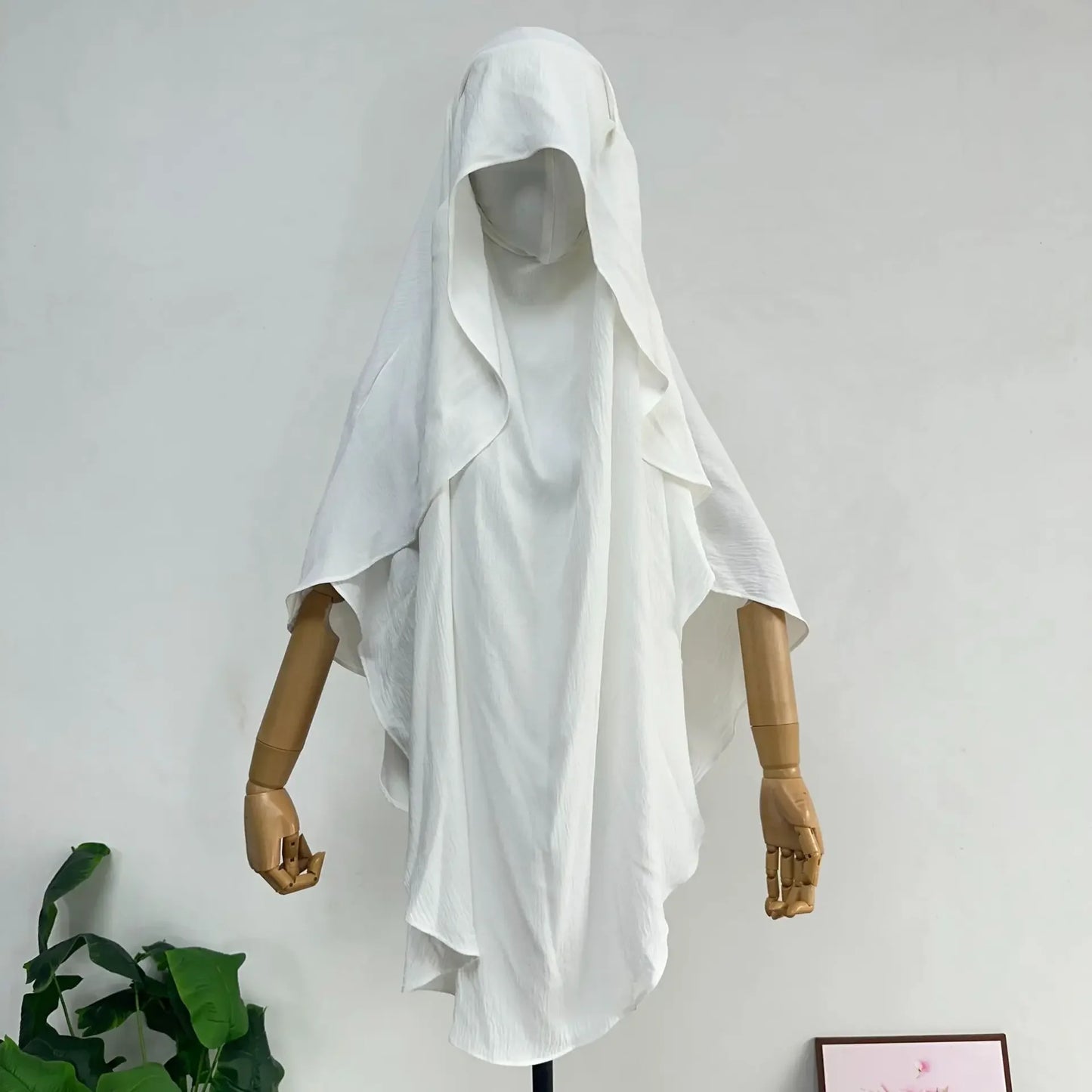 2025 Summer Muslim Women's Hijabs Traditional Soft Plain Scarf Khimar One Layer Stretch Soft Split Traditional Zip Chador