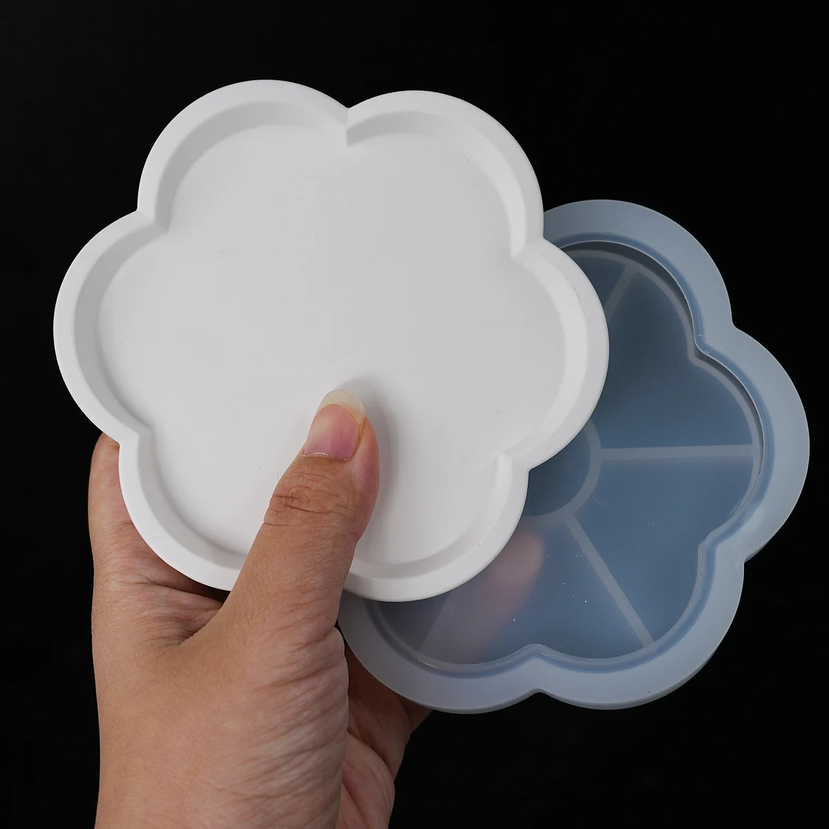Flower Shape Tray Silicone Mold DIY Handmade Round Coaster Plaster Molds Concrete Resin Storage Plate Crafts Making Home Decor.