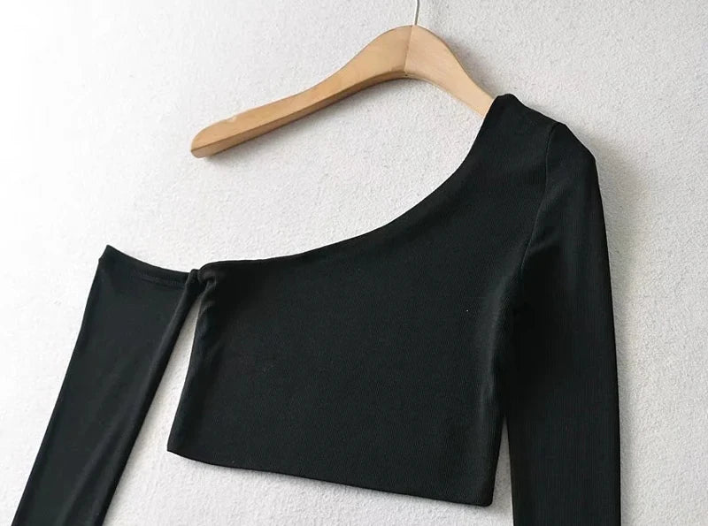 Women's One Shoulder Long Sleeved Crop Top