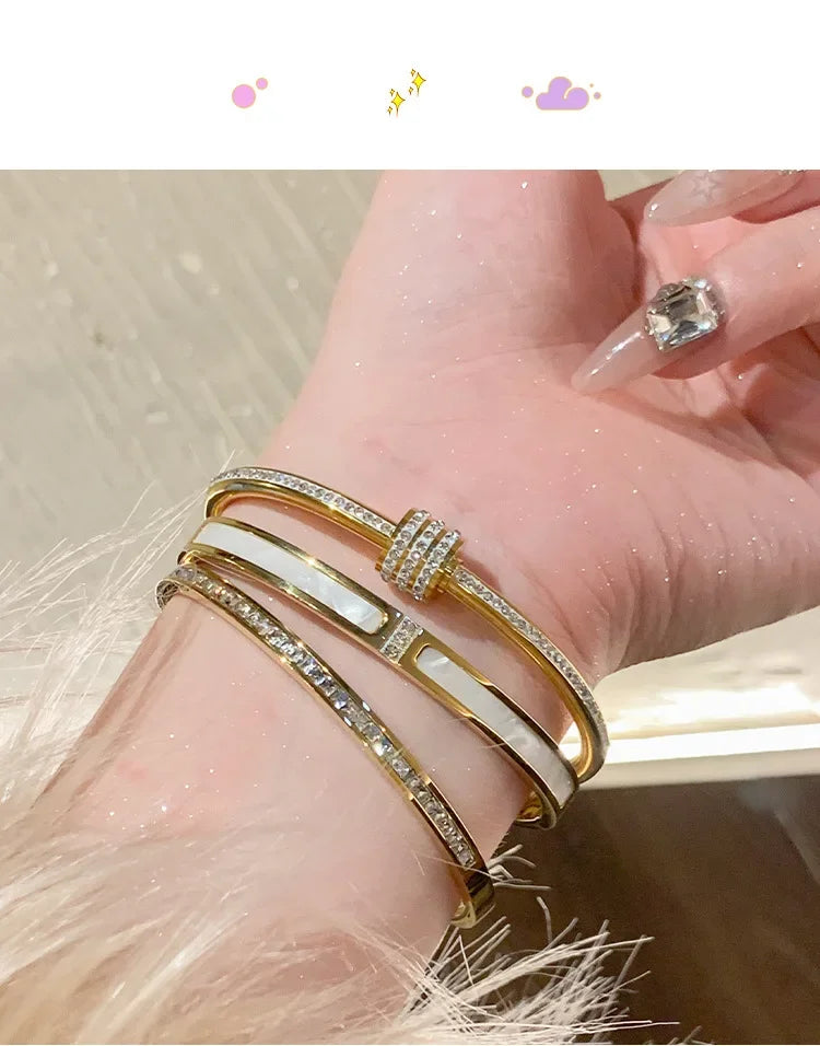 Titanium Steel Gold Silver Color Bangles for Women Girls Trend Waterproof Jewelry Luxury Sparkling Zircon Bracelet Bangle.