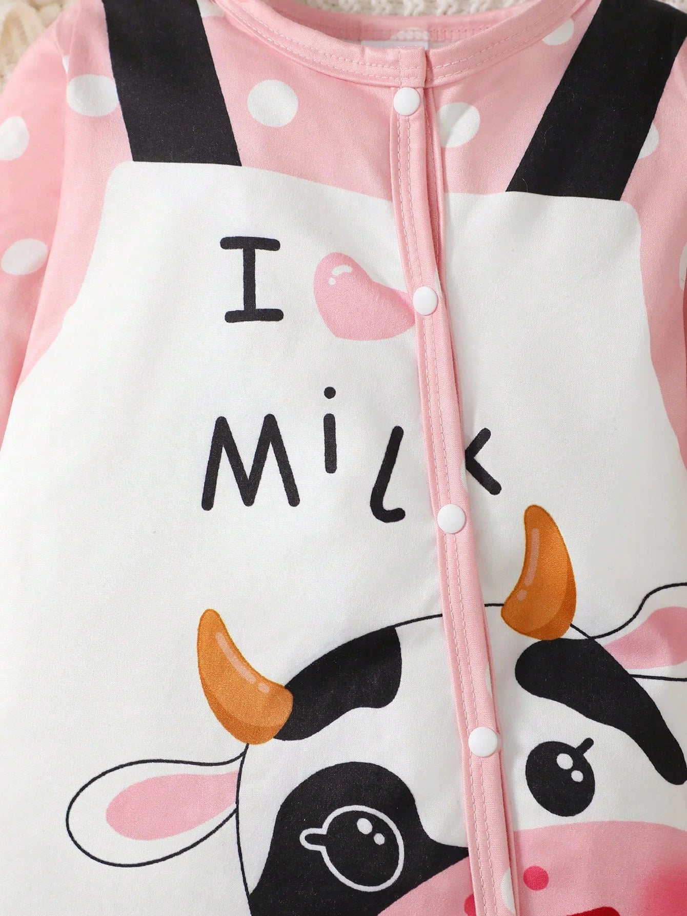 Neuer Baby-Body mit langen Ärmeln, niedliche kleine Kuh, kreisförmige Punkte, Overall + Hut + Drool-Handtuch, 3 Teil/Set, 0–18 Monate Baby-Krabbelanzug.