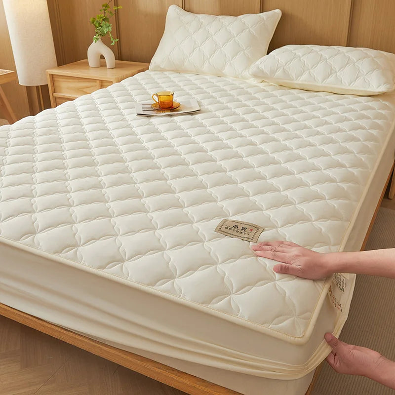 Quilted Mattress Cover Single/Double Bedspread Thicken Bed Linen Waterproof Bed Cover Home Soft Bedsheet 매트리스커버 (No Pillowcase).
