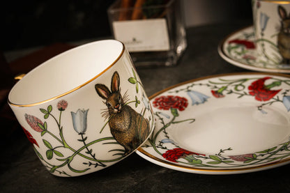 Russian Royal Porcelain Lomonosov Cartoon Rabbit Gold Plated Bone China Coffee Cup and Saucer Gift Box Gift Coffee Cup Set.