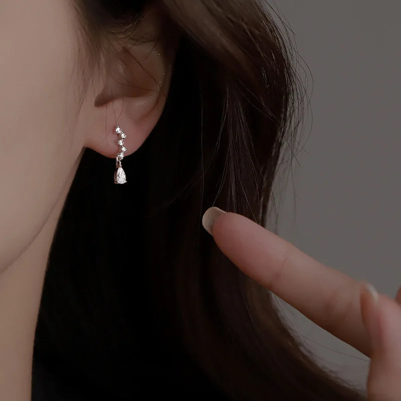 Korean Cute Ear Piercing Water Drop Earrings for Women Crystal Short Tassel Hypoallergenic Female Earrings Party Jewelry Brincos.