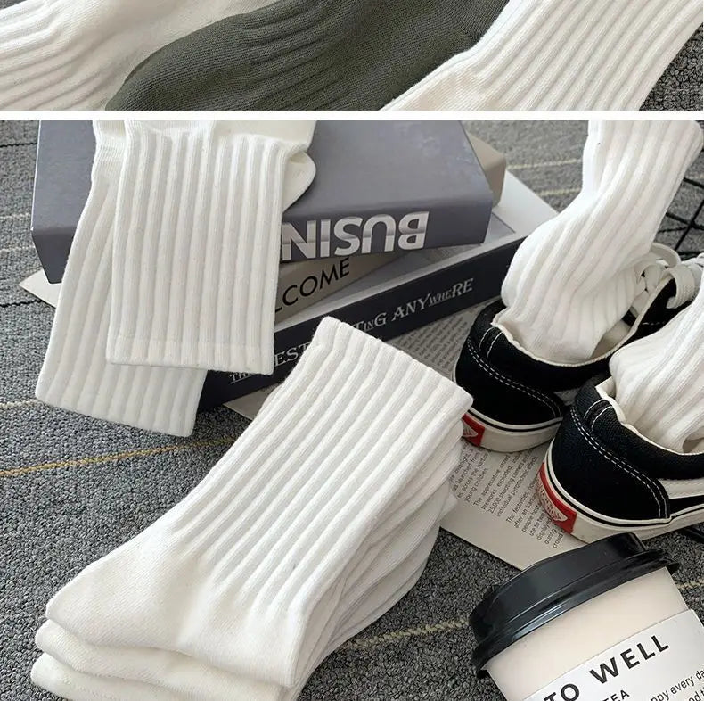 New 5 Pairs Cool Men Black White Warm Socks Set Autumn Winter Male Solid Color Sport Short Socks For Men Dropshipping.