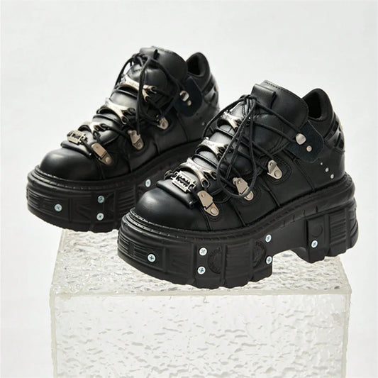 Punk Stil Frauen Schwarze Schuhe Rock Metall Dekor Lace-up Ferse Höhe Plattform Schuhe Gothic Mann Turnschuhe Frauen Stiefeletten 2025, Neue