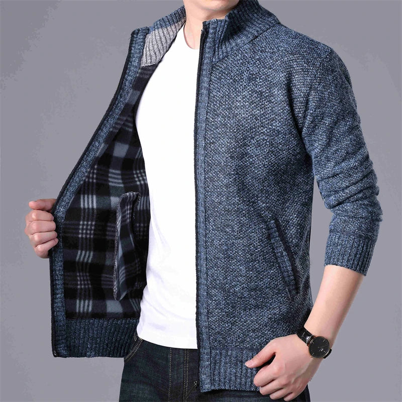 New Men's Casual High Collar Long Sleeve Knitted Top with Velvet Warmth for Autumn and Winter Fashion Multi Functional Jacket.