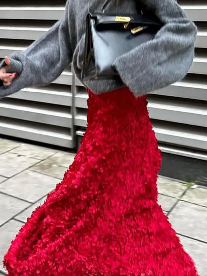 Light Luxury Evening Skirt Autumn Winter Women's Slim Fit Loose Warm Embroidered Petal Side Split Design Temperament Skirt New.