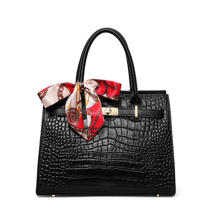 First-layer cowhide bag, red mother's bag, women's bag fashionable handbag, wedding  genuine leather shoulder bag.