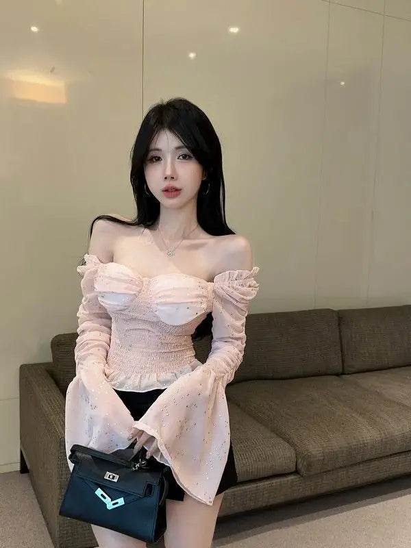 New Women's One Shoulder Flared Sleeve Top Pink Sweet and Spicy Top Niche and Unique Shirt.