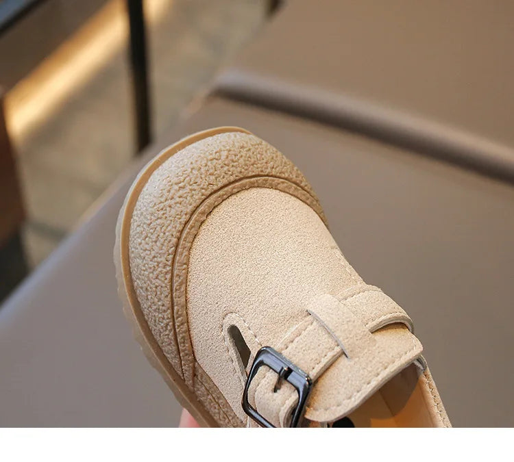 Boys' Boken Shoes Soft Soled Children's Shoes 2025 New Arrivals 0-1 years old Children's Sports Shoes Fashion Retro Bean Shoes.