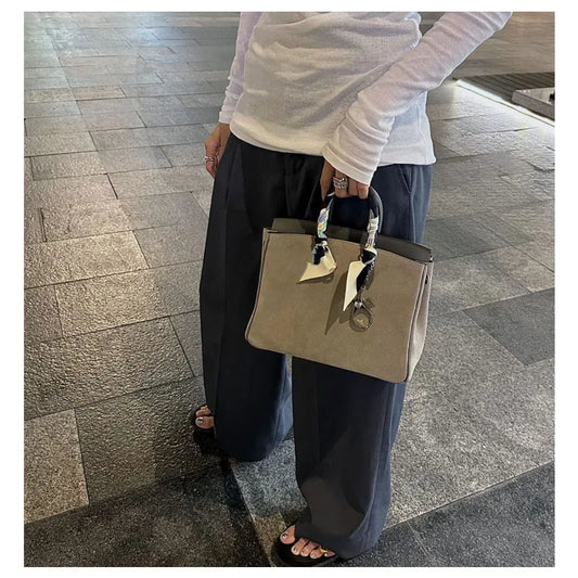 Large capacity tote handbag Buckskin bucket women luxury shoulder bag cowhide leather fashion shopping slant bag vintage bag.