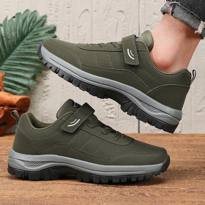 2025 New PU Running Shoes Men Women Lightweight Breathable Athletic Sneakers for Gym Training Spring Summer Fashion Casual Wear