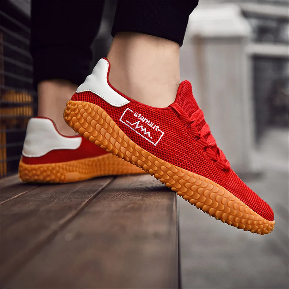 Men Running Sneakers Breathable Mesh Sport Shoes Flat Soft Man Shoes Fashion Training Jogging Footwear shoes for men.