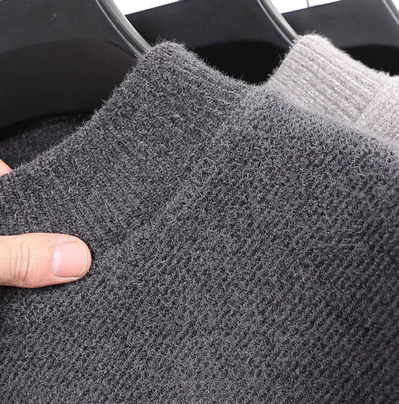 New 2025 Men's Cashmere Sweater Warm Thickened Winter Casual Solid Knitted Pullovers Mock Neck Thicker Fleece Sweater for Men.