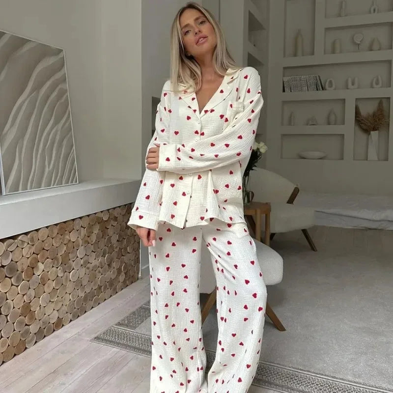 2-Piece Muslin Pajamas Set for Women 100% Cotton Love Printed Comfortable Long-Sleeved Tops Pajamas Home Wear Sleep Autumn Cloth.