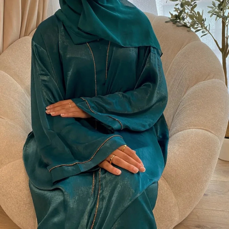 2024 Muslim Modest Cardigan for Women Eid Arab Abaya Dubai Dress Islamic Daily Long Sleeve Clothing Turkey Solid Color Coat Robe.