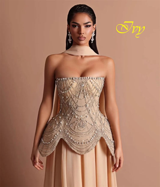 Maßgeschneidertes, modisches, trägerloses, ärmelloses Abendkleid, hochwertige Chiffon-Abschlussballkleider, zarte Kristalle, Kleider für besondere Anlässe