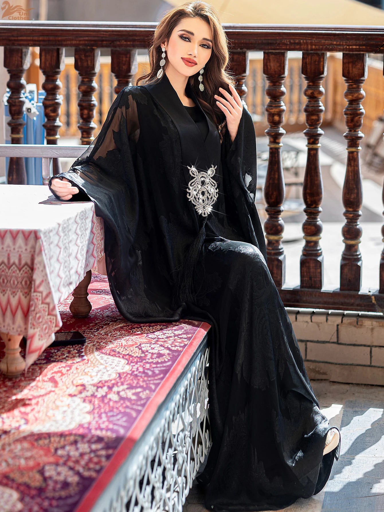 Luxury Dubai Abaya Embroidered Black Jacquard Tassel Robe Women Muslim Dress Kaftan Kimono Kebaya Marocain Femme Caftan Jalabiya.