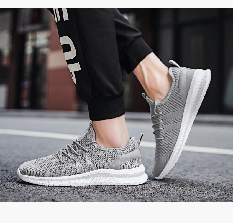 Men Walking Shoes Lightweight Breathable Sneakers 2024 Men Women Couple Casual Shoes Large-sized36-46 Flats Sneakers Men Shoes