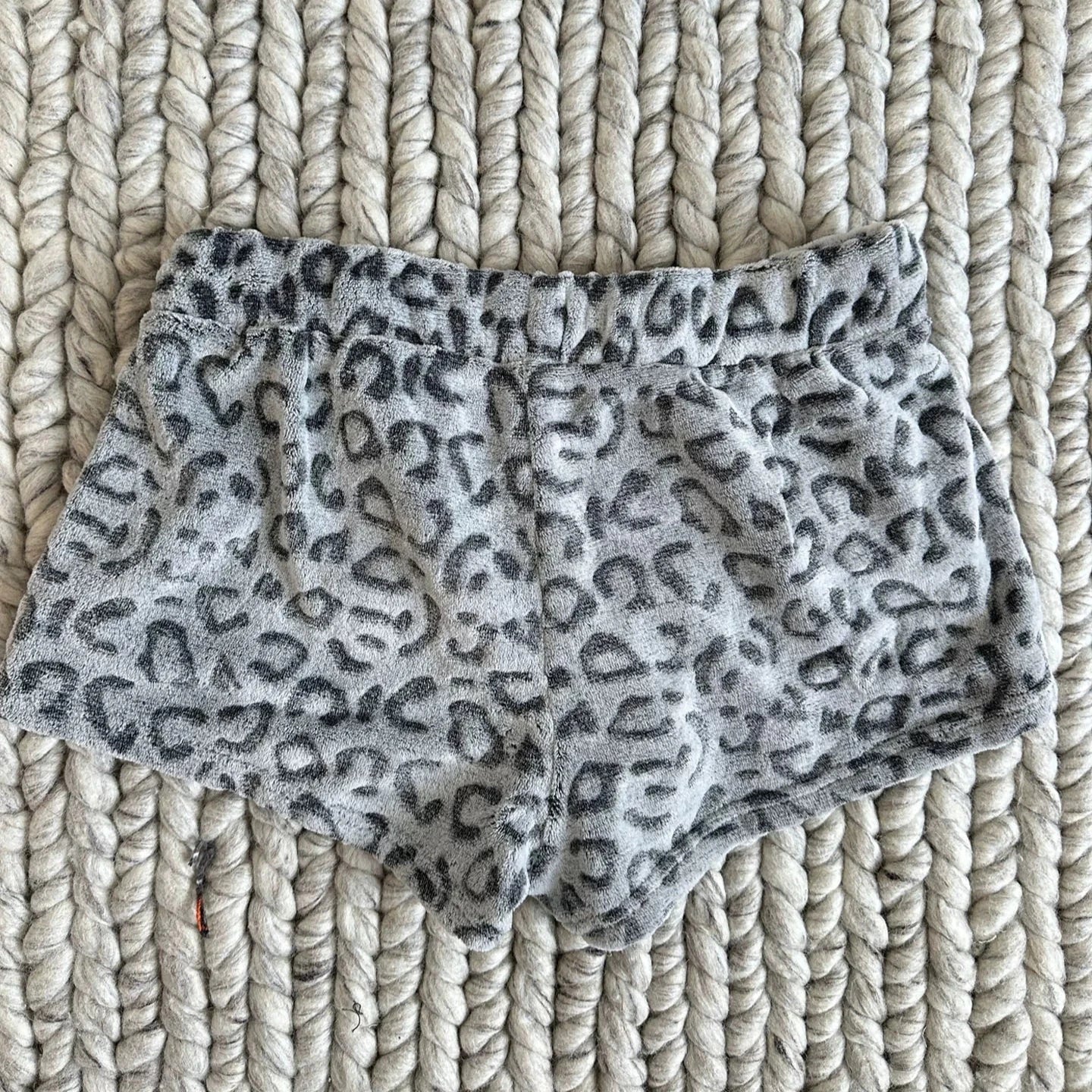 Y2K New Leopard Print Plush Shorts Harajuku Goth Autumn Winter Drawstring Short Pants Sexy Hotties Slim Hip Shorts Women Clothes.