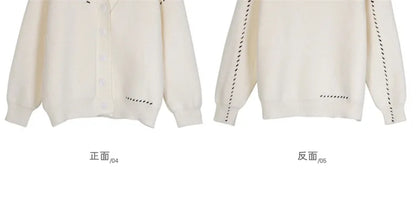 Women's Sweater Coat In Autumn and Winter V-neck Sweaters Jacket To Keep Warm and Loose Wild Academic Style Chic Cardigan.