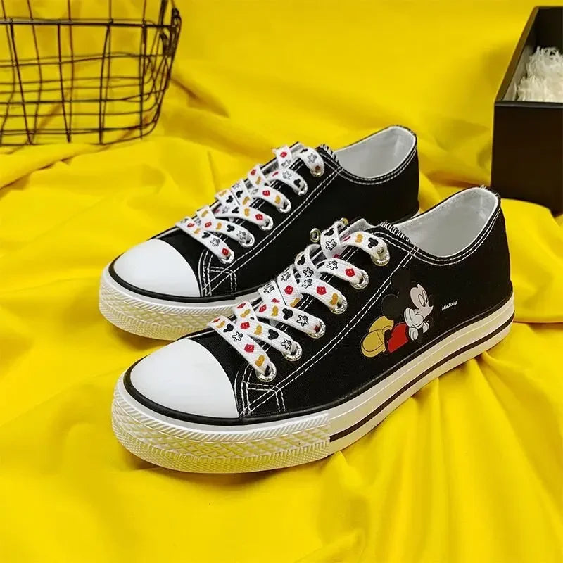 Disney cartoon canvas Stitch Couple shoes girls summer new Korean fashion wild Mickey mouse children canvas sneakers size 34-44.