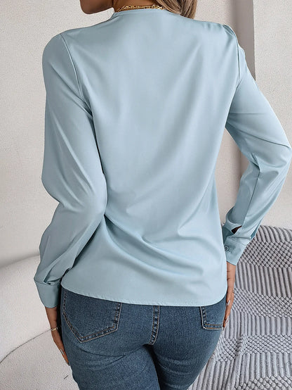 Summer And Autumn Women's Casual Shirt, Commuting Style Solid Color V-neck Long Sleeve Shirt Top
