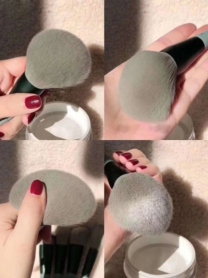 13 PCS Makeup Brushes Set Eye Shadow Foundation Women Cosmetic Brush Eyeshadow Blush Beauty Soft Make Up Tools Bag.