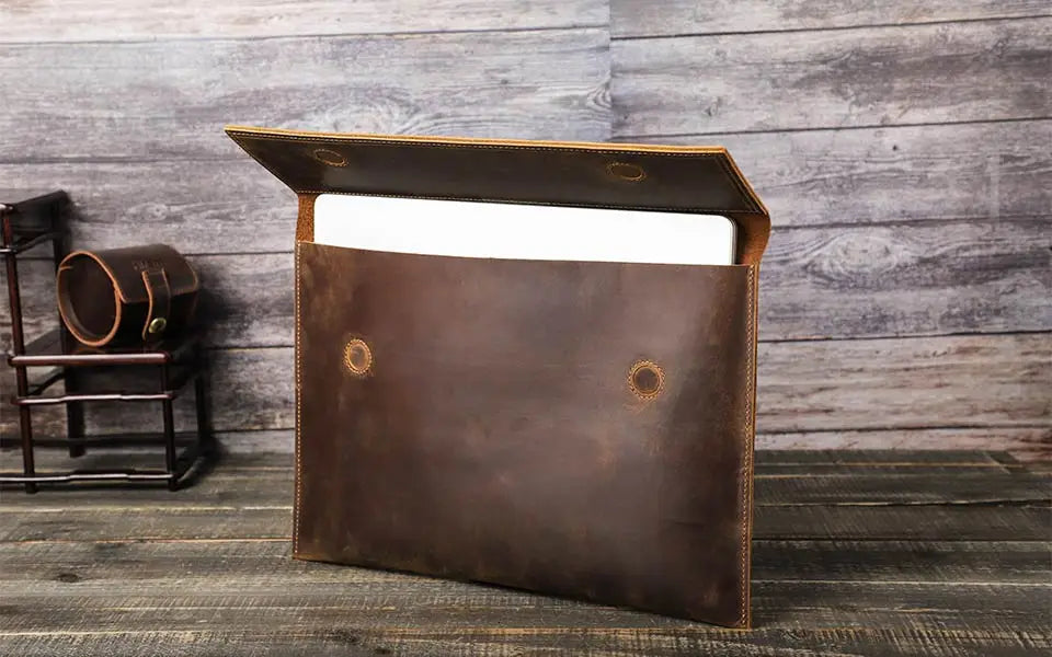 Genuine Leather Laptop Case For Macbook Air 13 M1 M2 M3 M4 Macbook Pro 14 15 16 Sleeve Cover Men Notebook Computer Carrying Bag.