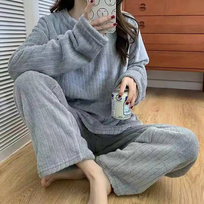 New Autumn/Winter Coral Fleece Pyjamas for Women Thickened Homewear Student Comfort Cotton Fleece Plus Size Fashion Pyjama Set