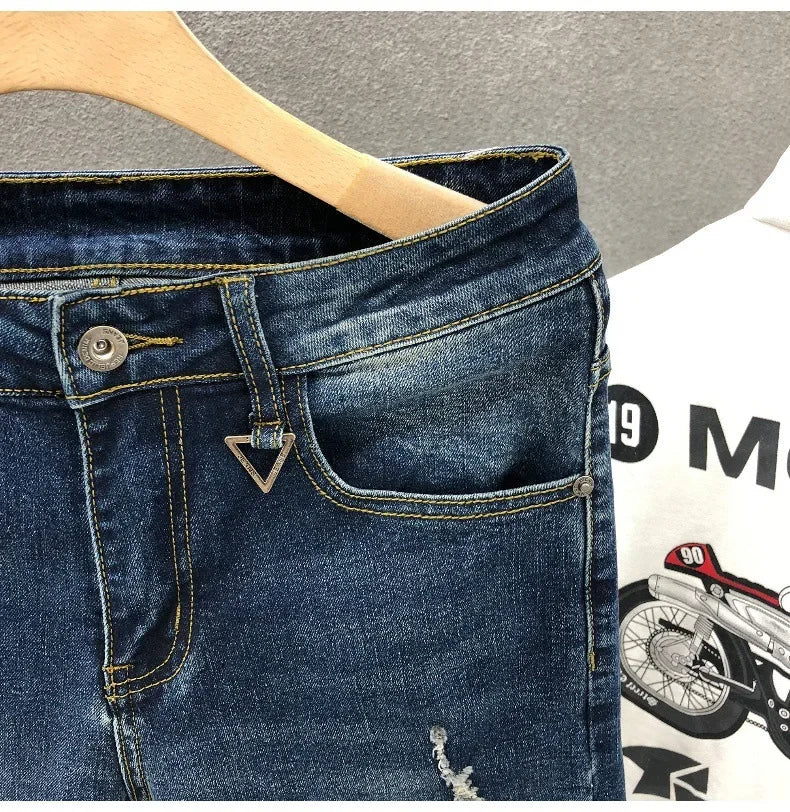 Trendy Unique Holed Men's Jeans Straight Leg Slim Fit Cropped Pants Summer Style Casual Business Fashion Shorts For Men.